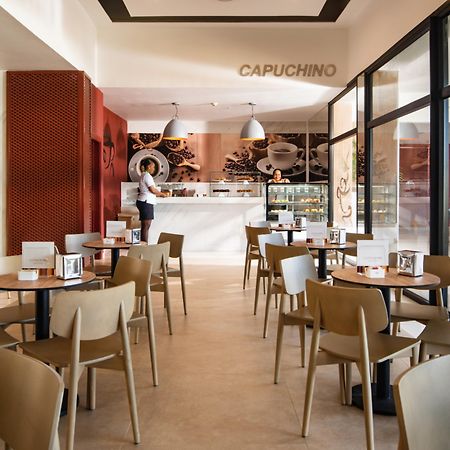 נגריל Riu Palace Tropical Bay מראה חיצוני תמונה
